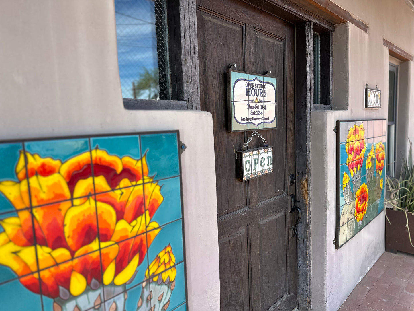 10/16 6pm: Glaze a 6" Art Tile Workshop - Southwest Desert Moon Tile